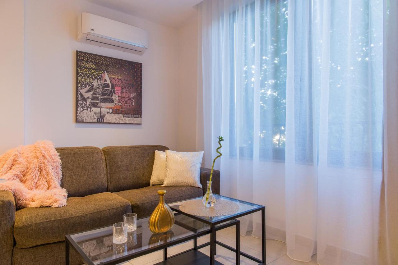 One Love Metropolitan Apartment Bukarest Exterior foto